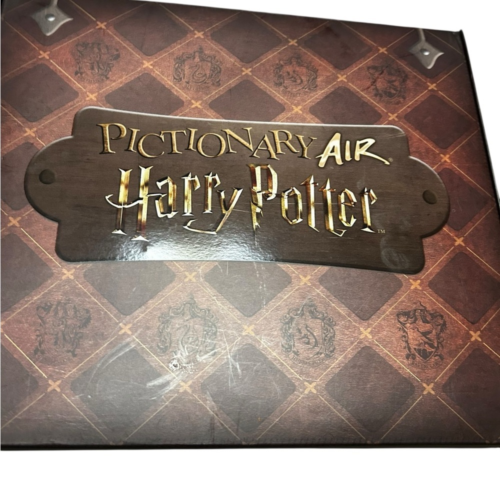 Mattel Games Pictionary Air Harry Potter with Wand Family for Kids and Adults